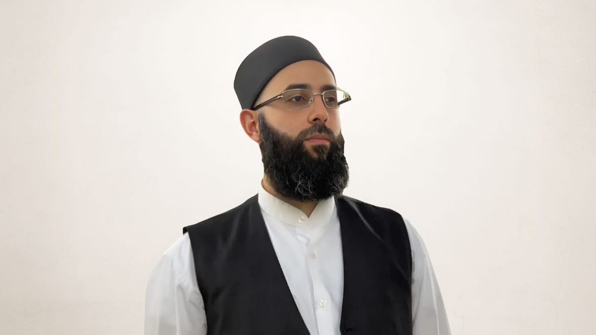 Dr Hooman Keshavarzi